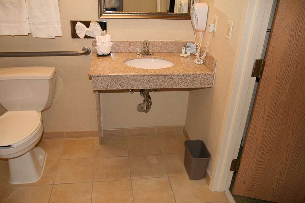 Hyatt Place Hotel 3*